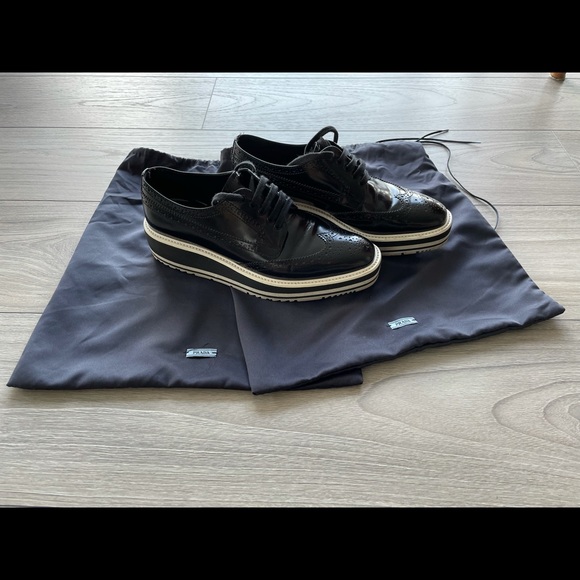 Prada Black Oxford Shoes - Picture 6 of 8